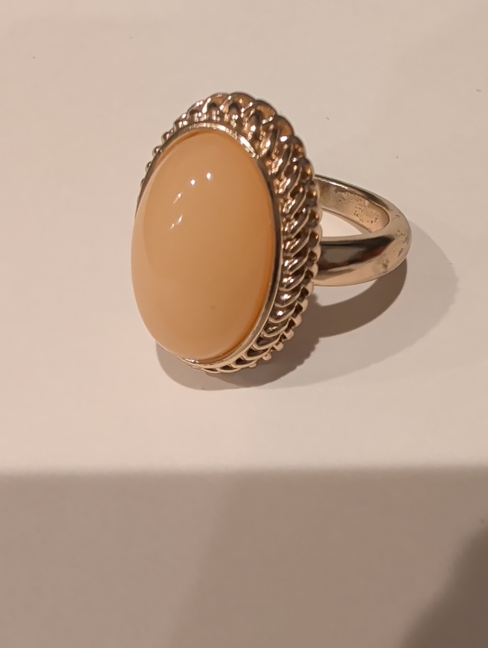 Avon NRG Cream Cabochon Gold-Tone Statement Ring Size 10